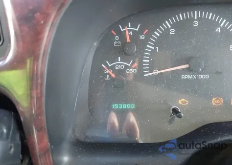 2002 Dodge Ram 2500 St z USA, uszkodzony, nr VIN 3B7KF23ZX2M277574